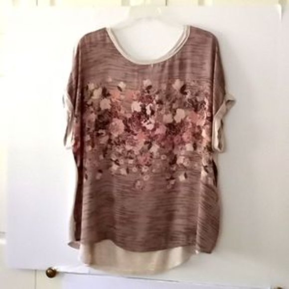 bobeau Tops - Bobeau Women's Short Sleeve Top - Size (2X) - Taupe/Beige